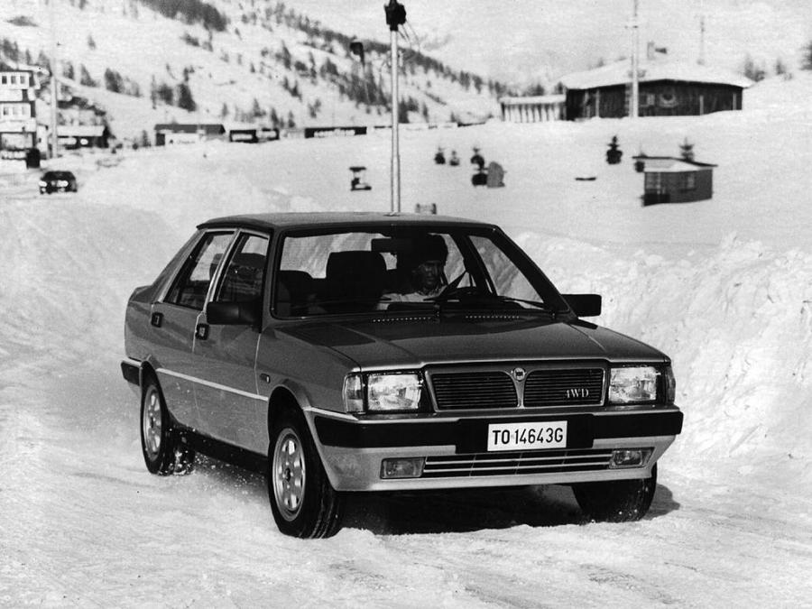  Lancia Prisma 4WD 1986 года  (фото 4 из 4)